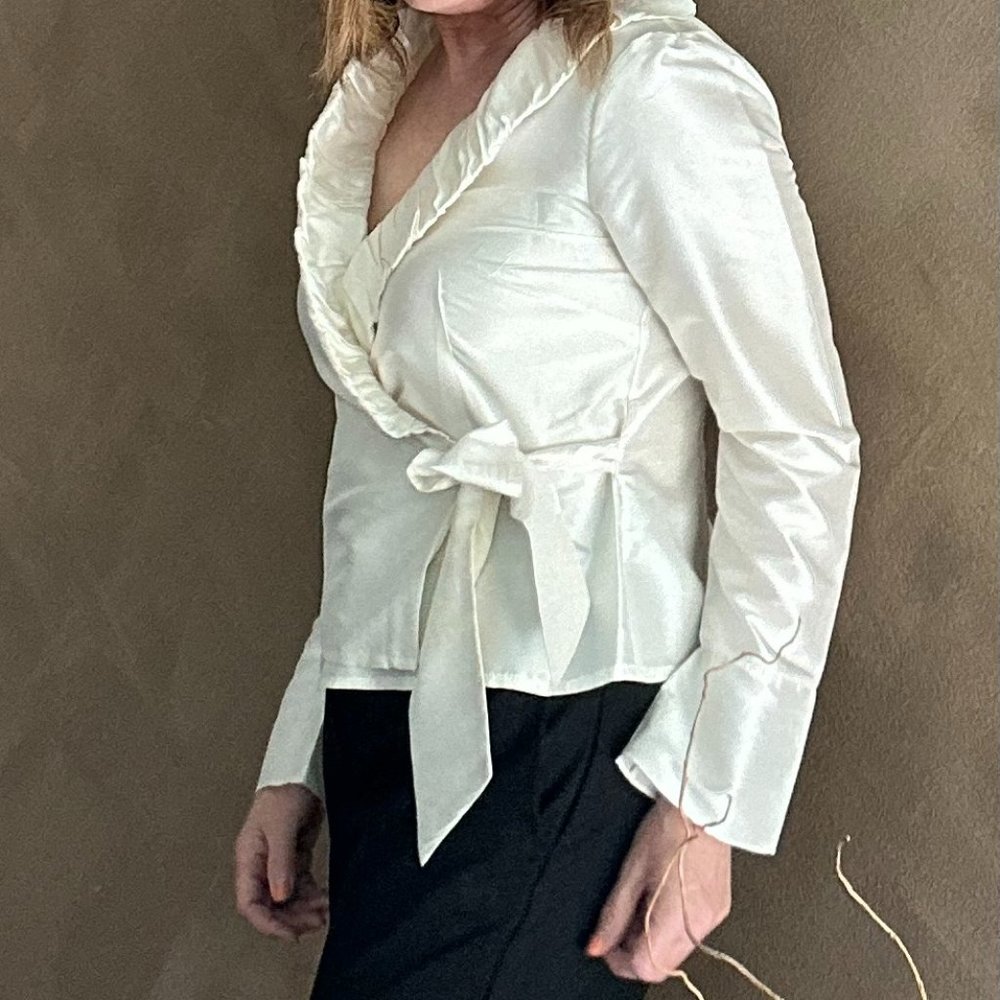Allison Taylor, Silk, Cream Color, Wrap and Tie Blouse , Size 8